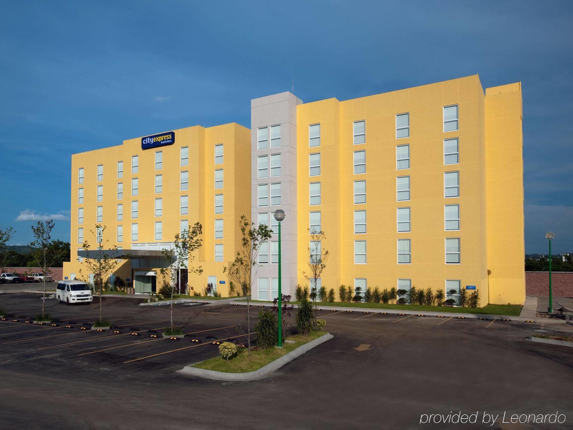 City Express Poza Rica Exterior photo